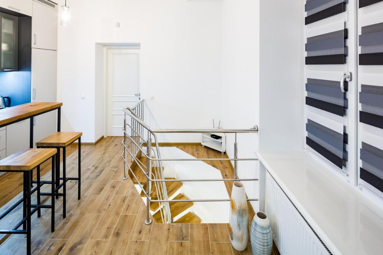 New Large 2 Bedroom In Lviv Historic Centre Eksteriør bilde