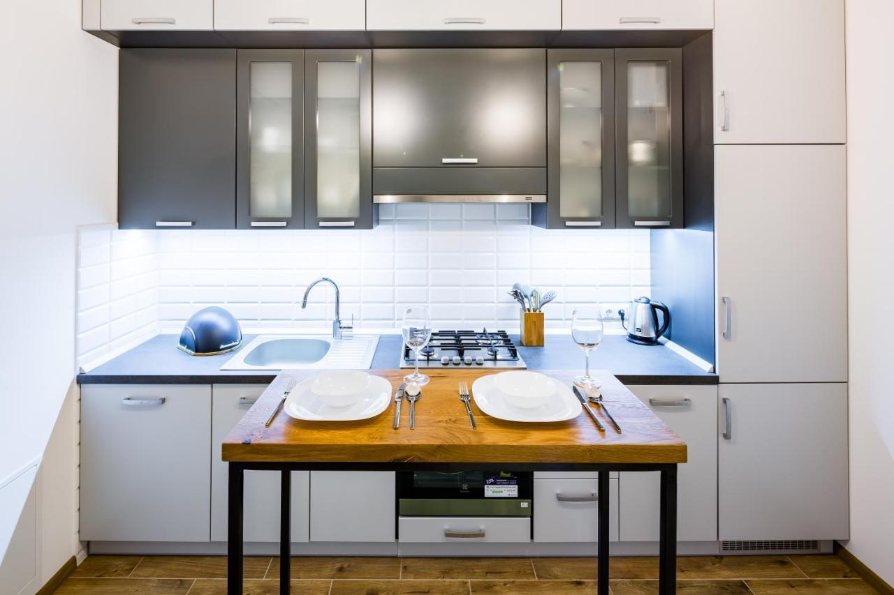 New Large 2 Bedroom In Lviv Historic Centre Eksteriør bilde